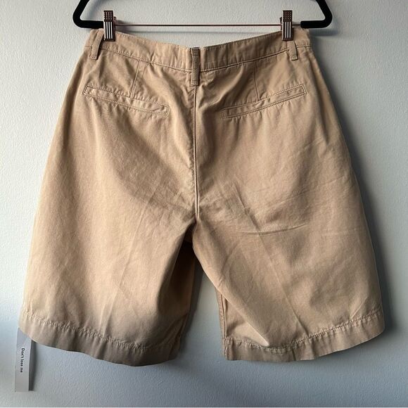 Reformation Malia Mid Rise 10” Trouser Twill Shorts in khaki - Picture 5 of 9